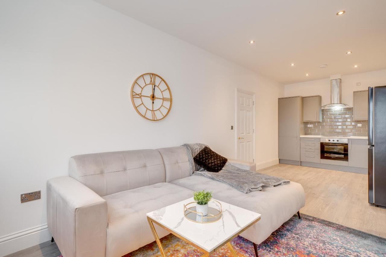 Town House Apartments Wakefield Extérieur photo